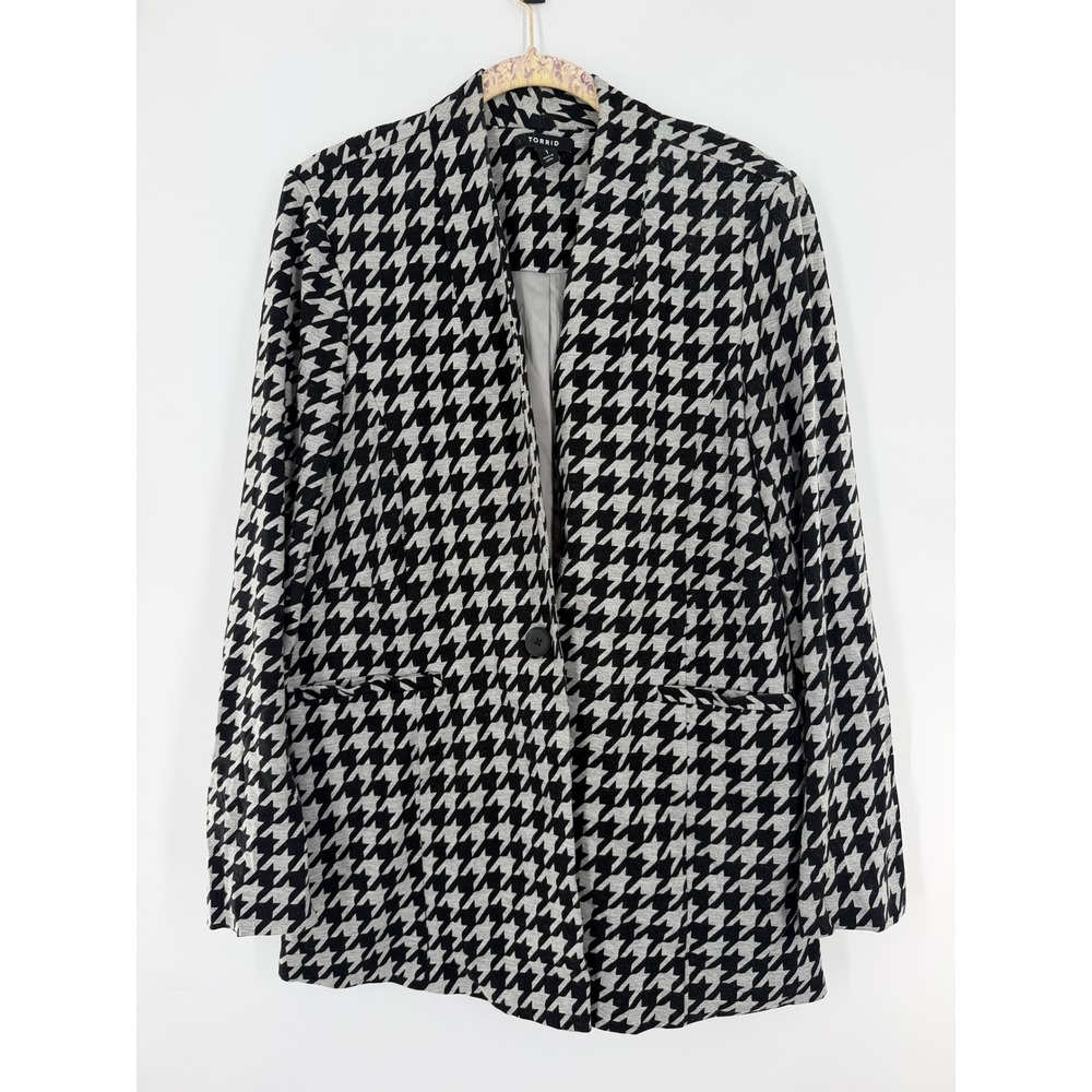 Torrid Womens Size 1 Black Grey Houndstooth Knit Single Button Blazer Jacket